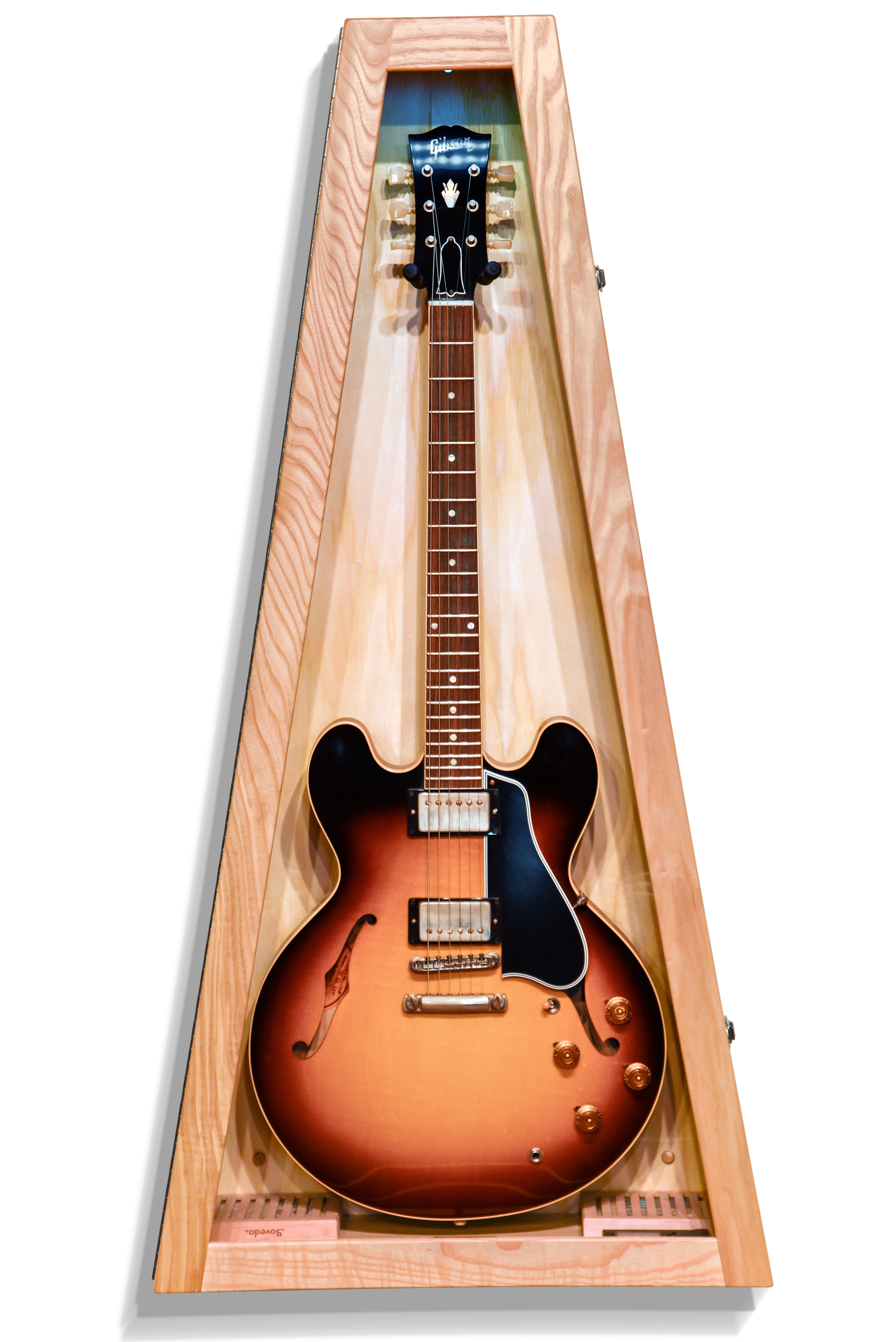 ClimaCase Triangle Humidor - Northern White Ash