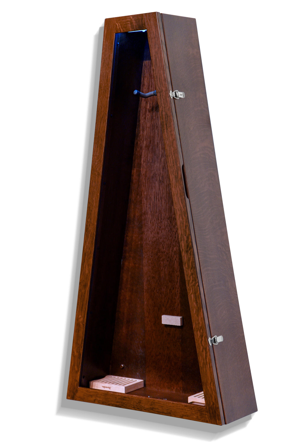 ClimaCase Triangle Humidor - Quartersawn White Oak with Onyx Stain