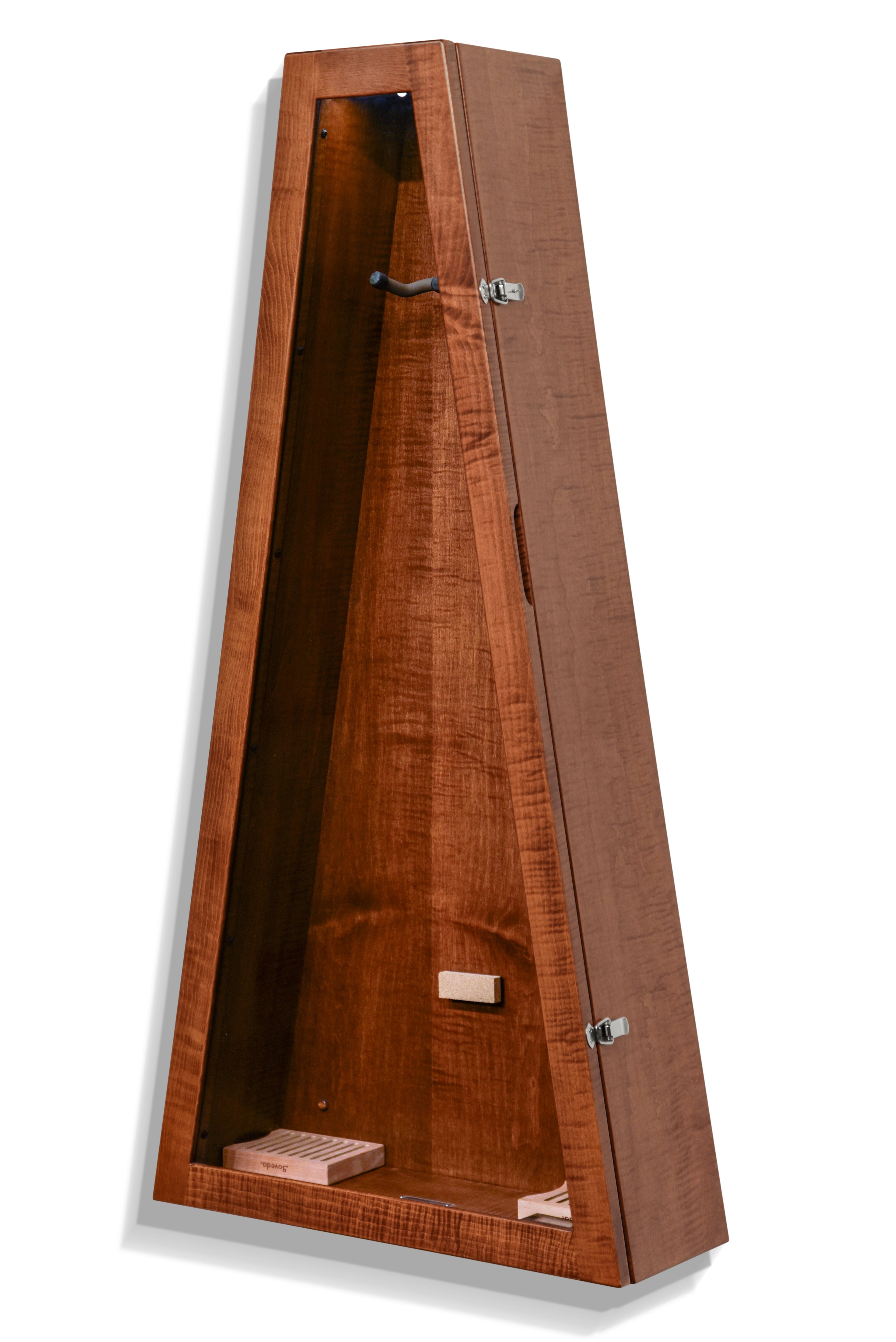 ClimaCase Triangle Humidor - Flamed Maple with Boston Stain