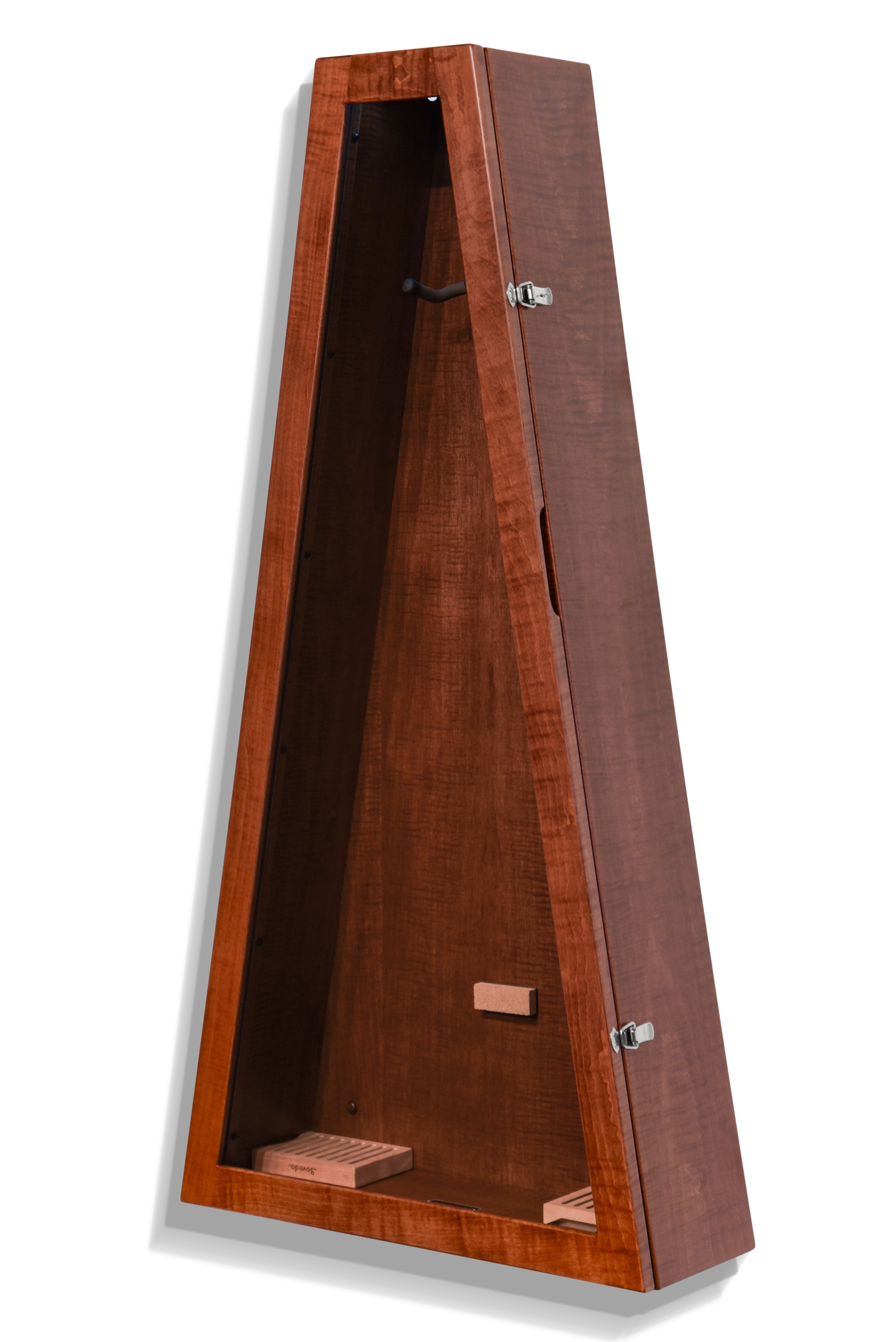 ClimaCase Triangle Humidor - Flamed Maple with Acres Stain