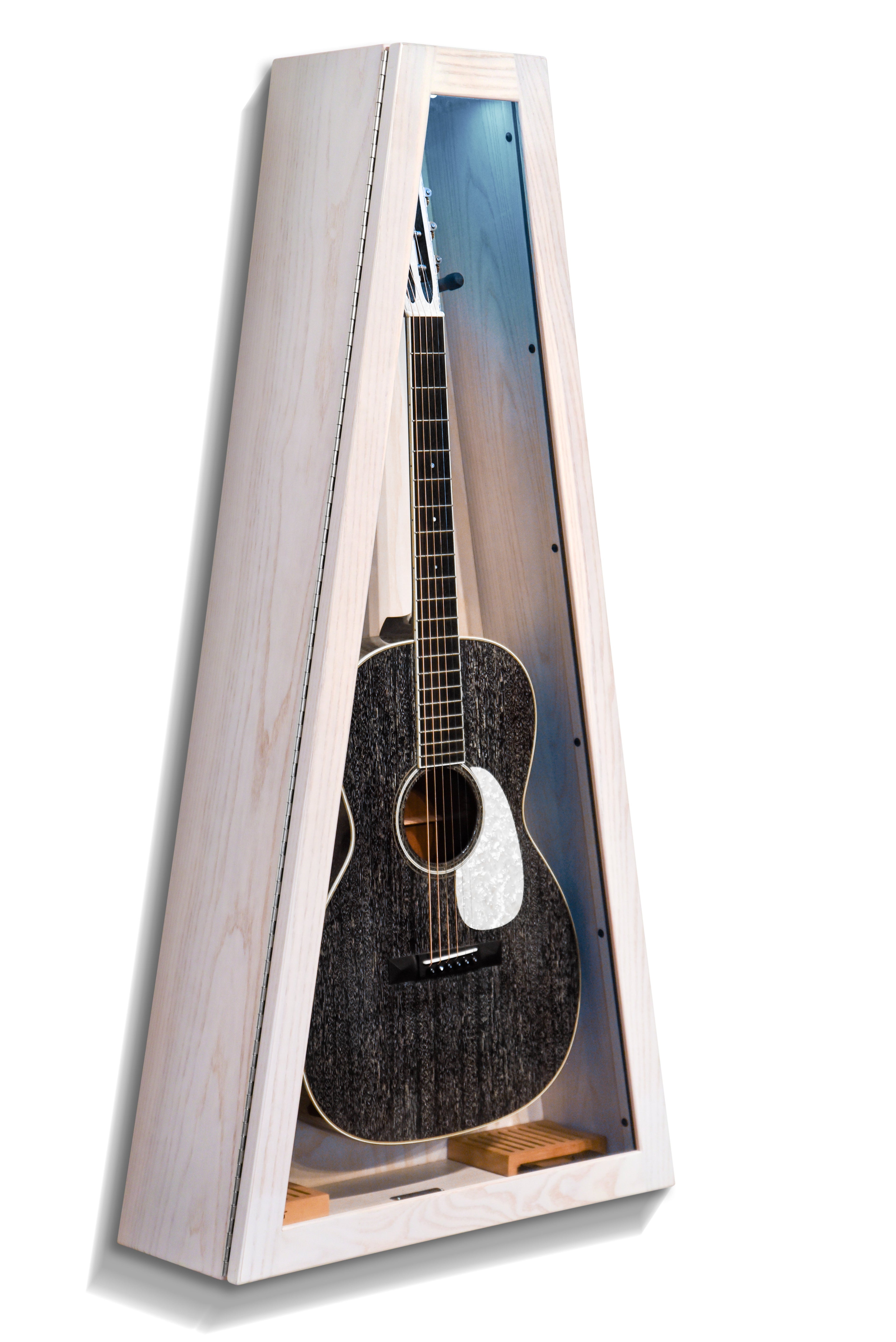 ClimaCase Triangle Humidor - Northern White Ash with White Wash Stain