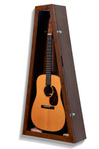 ClimaCase Triangle Humidor - Quartersawn White Oak with Onyx Stain