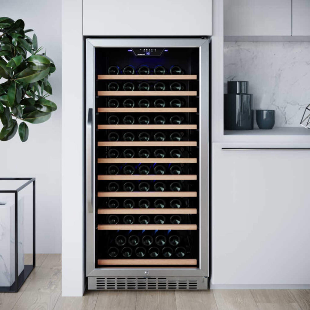 Edgestar 24" Wide 111 Bottle Capacity Freestanding Single Zone Wine Cooler [CWR1212SZ] (SAK68320)