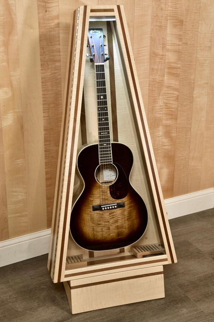 ClimaStand Triangle Humidor with Base - Flamed Maple with Walnut